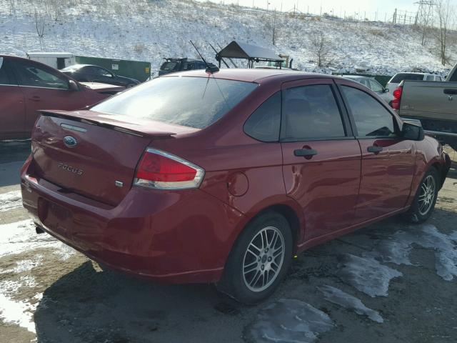 1FAHP3FN0BW190276 - 2011 FORD FOCUS SE RED photo 4