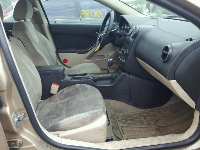 1G2ZG57B684172193 - 2008 PONTIAC G6 BASE GOLD photo 5