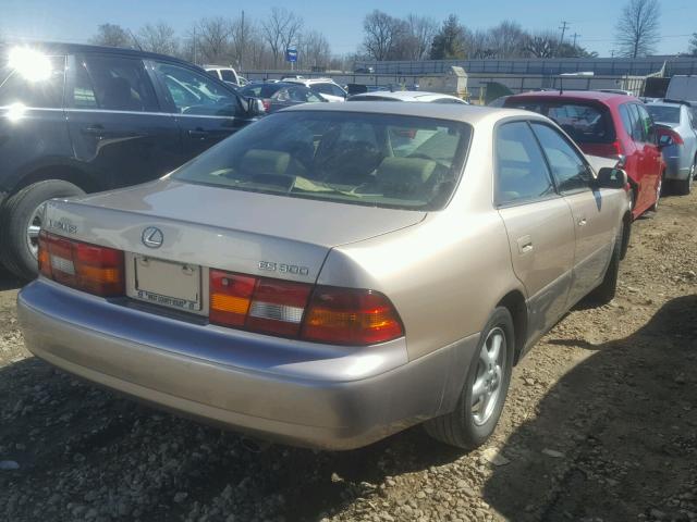 JT8BF28G6W0136032 - 1998 LEXUS ES 300 TAN photo 4