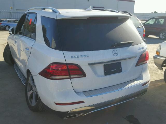 4JGDA5HB0GA771169 - 2016 MERCEDES-BENZ GLE 350 4M WHITE photo 3