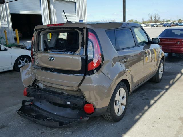 KNDJN2A28G7267387 - 2016 KIA SOUL BROWN photo 4