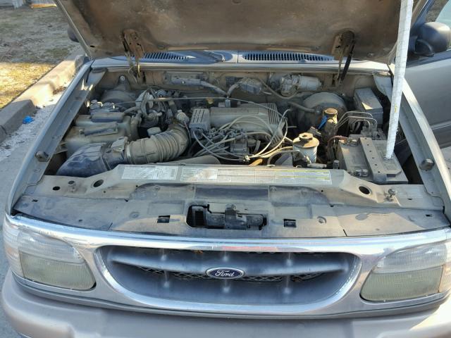 1FMDU84P9YUB53102 - 2000 FORD EXPLORER E GREEN photo 7