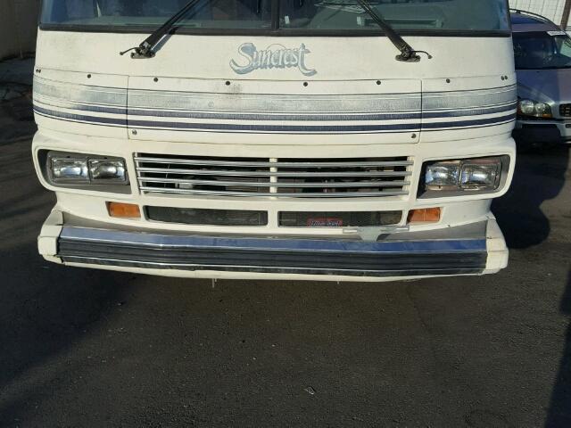 1GDKP37W3K3500408 - 1989 GMC MOTOR HOME WHITE photo 7