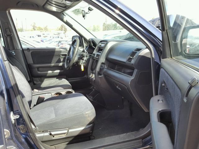 JHLRD68526C012997 - 2006 HONDA CR-V LX BLUE photo 5