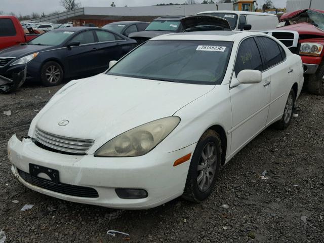 JTHBA30G945007685 - 2004 LEXUS ES 330 WHITE photo 2