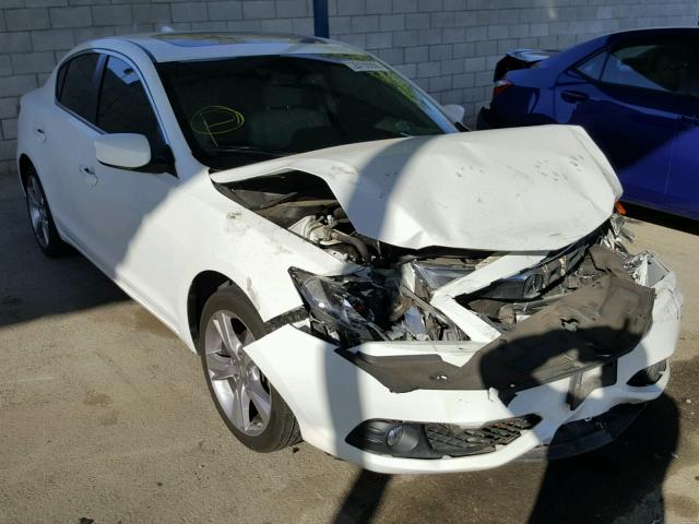 19VDE1F58DE015928 - 2013 ACURA ILX 20 PRE WHITE photo 1