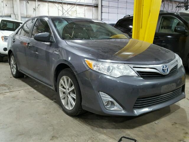 4T1BD1FK3EU120589 - 2014 TOYOTA CAMRY HYBR GRAY photo 1