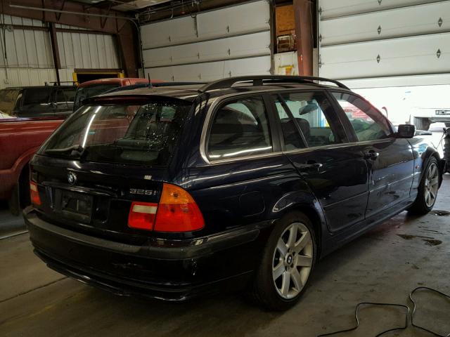 WBAAW33431ET40781 - 2001 BMW 325 IT BLUE photo 4