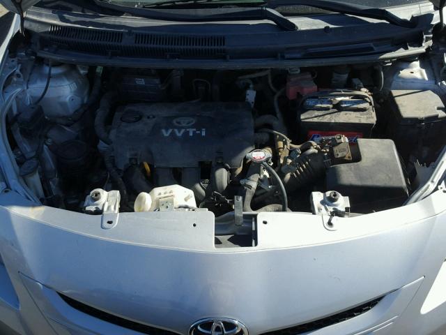 JTDBT923081286062 - 2008 TOYOTA YARIS GRAY photo 7