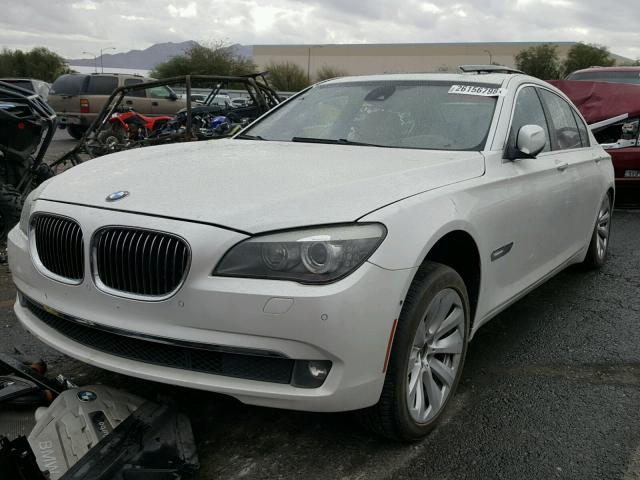 WBAKX8C56BC198057 - 2011 BMW 750 LI WHITE photo 2