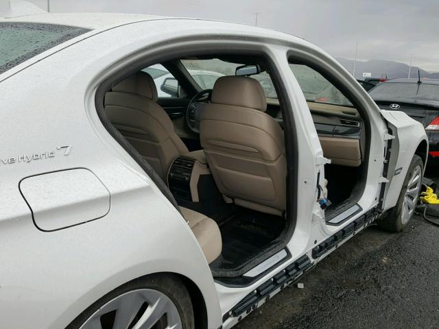 WBAKX8C56BC198057 - 2011 BMW 750 LI Weiß Foto 9