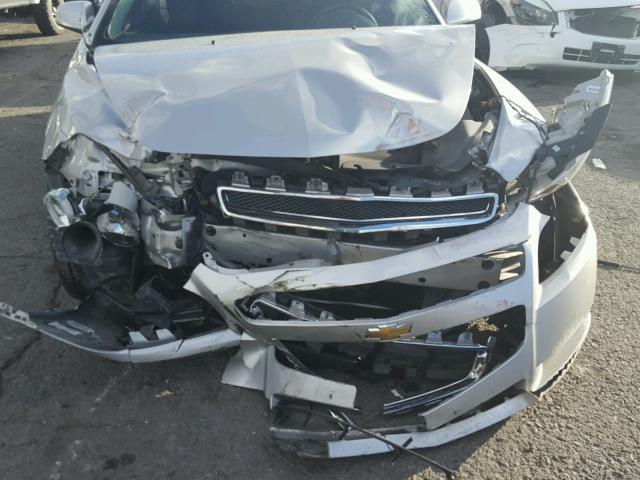 1G1ZH57B18F231270 - 2008 CHEVROLET MALIBU 1LT 银色 照片 10