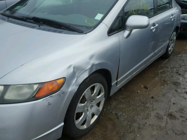 2HGFA15596H501329 - 2006 HONDA CIVIC LX SILVER photo 9
