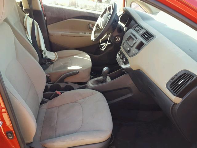 KNADM4A32E6414145 - 2014 KIA RIO LX Կարմիր լուսանկար 5