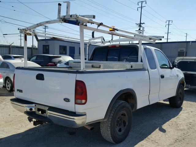 1FTRX18L4YNC26158 - 2000 FORD F150 WHITE photo 4