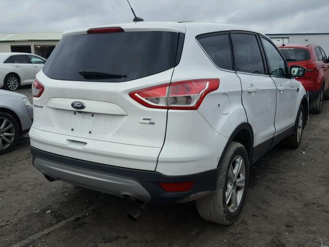 1FMCU9GXXGUC89346 - 2016 FORD ESCAPE SE WHITE photo 4