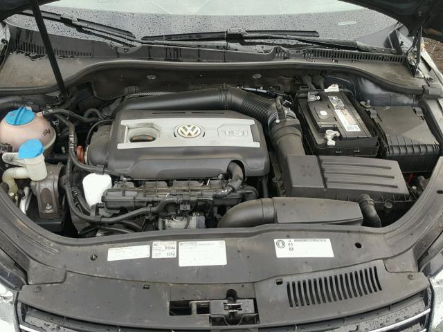 WVWFW7AH4CV021995 - 2012 VOLKSWAGEN EOS LUX Графитовый фото 7