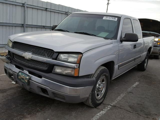 1GCEC19V83Z300841 - 2003 CHEVROLET SILVERADO SILVER photo 2