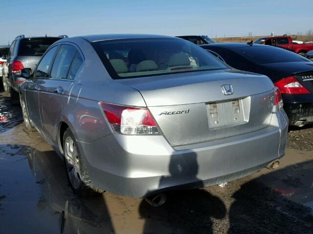 1HGCP3F75AA800935 - 2010 HONDA ACCORD EX SILVER photo 3