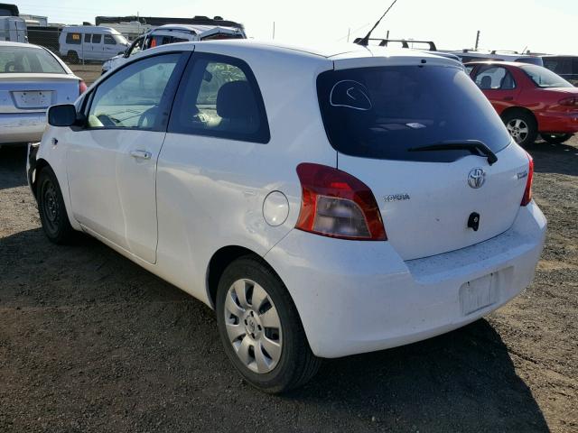 JTDJT923X75116438 - 2007 TOYOTA YARIS WHITE photo 3