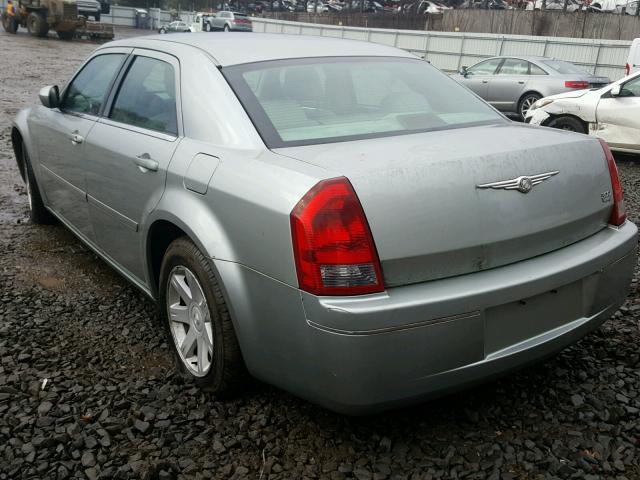 2C3JA53G85H114648 - 2005 CHRYSLER 300 TOURIN GRAY photo 3