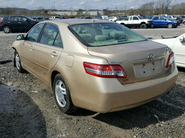 4T1BF3EKXAU055290 - 2010 TOYOTA CAMRY BASE GOLD photo 3