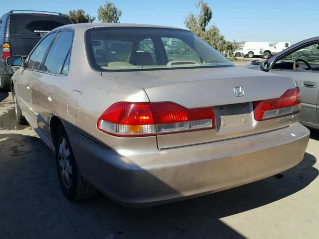 JHMCG66002C003645 - 2002 HONDA ACCORD EX GOLD photo 3