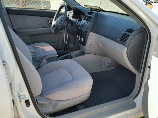 KNAFE122675484041 - 2007 KIA SPECTRA EX WHITE photo 5