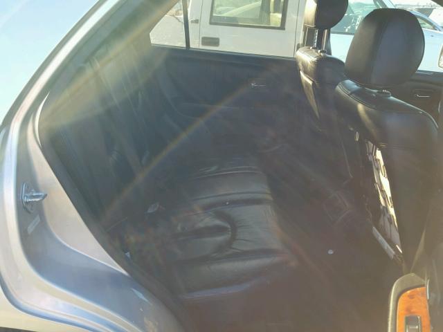 JTJGF10U830159453 - 2003 LEXUS RX 300 SILVER photo 6