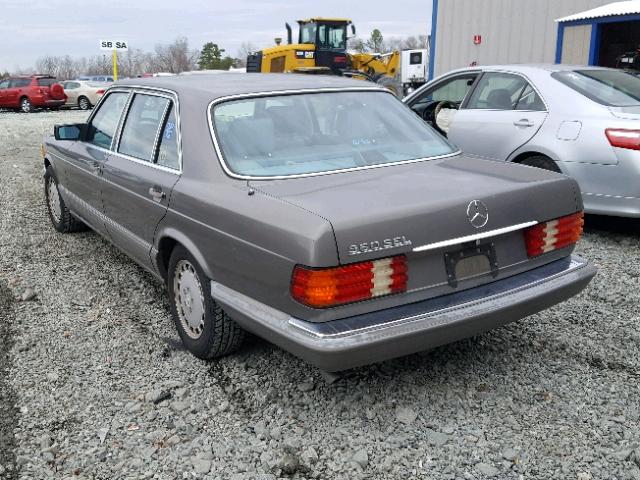 WDBCA39D7JA414033 - 1988 MERCEDES-BENZ 560 SEL GRAY photo 3