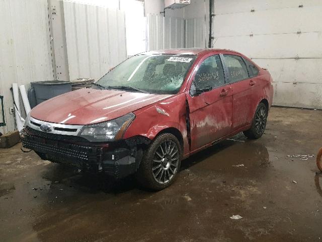 1FAHP36N39W106784 - 2009 FORD FOCUS SES RED photo 2