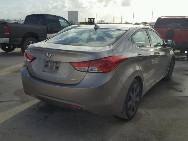 5NPDH4AE1BH043599 - 2011 HYUNDAI ELANTRA GL GOLD photo 4