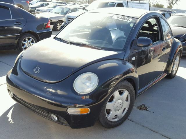 3VWCC21C9XM401463 - 1999 VOLKSWAGEN NEW BEETLE BLACK photo 2