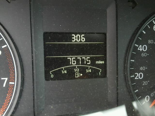 3VW2K7AJ1CM385067 - 2012 VOLKSWAGEN JETTA BASE ნაცრისფერი ფოტო 8