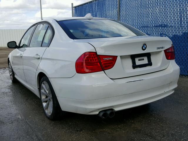 WBAPK5C57BA656476 - 2011 BMW 328 XI SUL WHITE photo 3