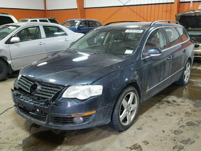 WVWLK93C88E029908 - 2008 VOLKSWAGEN PASSAT WAG BLUE photo 2