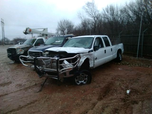 1FT7W2BTXFEA69189 - 2015 FORD F250 SUPER WHITE photo 2