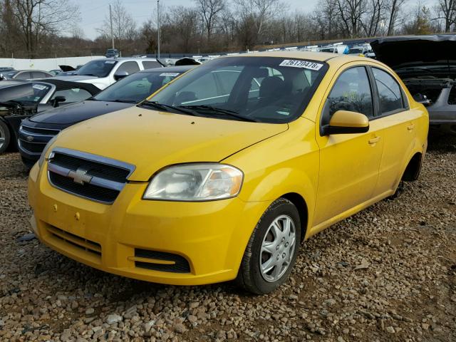 KL1TD5DE1AB049130 - 2010 CHEVROLET AVEO LS 黄色 照片 2