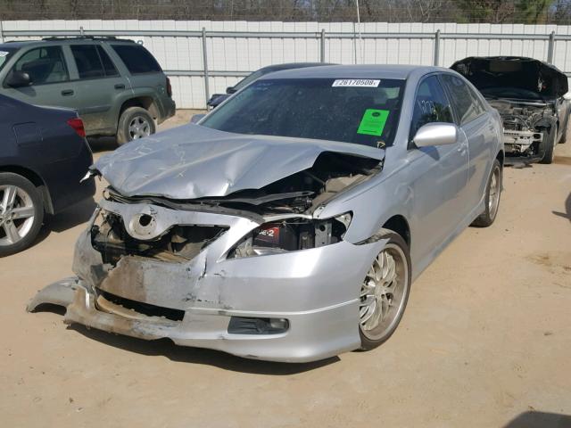 4T1BK46K97U031426 - 2007 TOYOTA CAMRY NEW SILVER photo 2