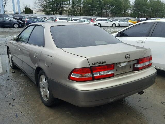 JT8BF28G1Y0261104 - 2000 LEXUS ES 300 GOLD photo 3