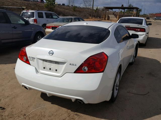 1N4AL2EP1DC910473 - 2013 NISSAN ALTIMA S WHITE photo 4