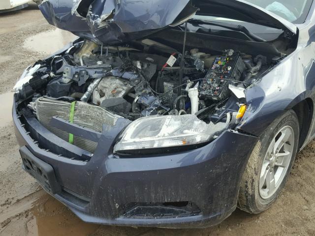1G11B5SA3DF175503 - 2013 CHEVROLET MALIBU LS ლურჯი ფოტო 9
