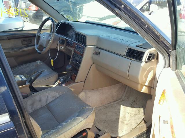 YV1KS9608W1124562 - 1998 VOLVO S90 Niebieski zdjęcie 5