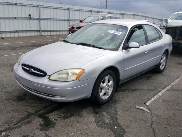 1FAFP55U32G183912 - 2002 FORD TAURUS SES SILVER photo 2