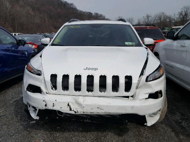 1C4PJMDS1HW556180 - 2017 JEEP CHEROKEE L WHITE photo 9