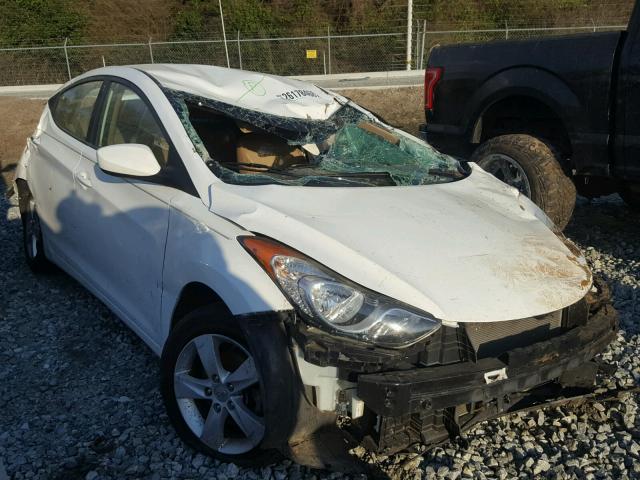 5NPDH4AE8DH359469 - 2013 HYUNDAI ELANTRA GL WHITE photo 1