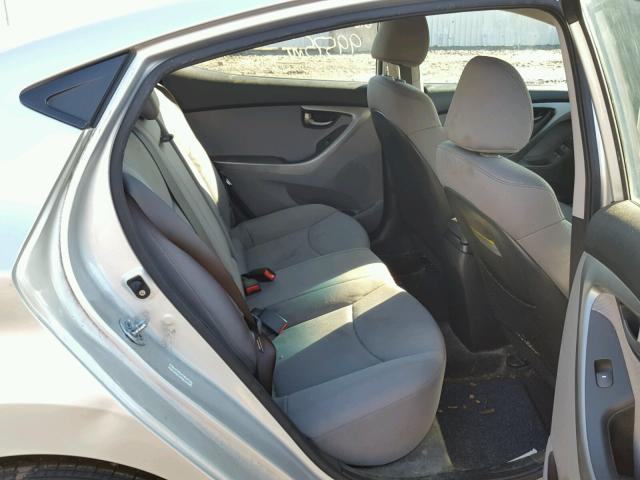 KMHDH4AEXBU138390 - 2011 HYUNDAI ELANTRA GL SILVER photo 6