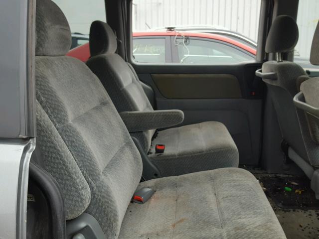 2HKRL1852YH597882 - 2000 HONDA ODYSSEY LX GRAY photo 5