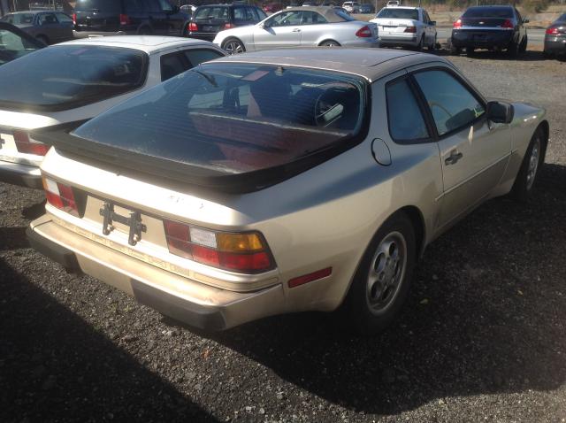 WP0AA0942KN450892 - 1989 PORSCHE 944 GOLD photo 4