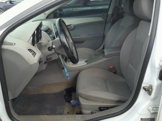 1G1ZC5EUXBF352258 - 2011 CHEVROLET MALIBU 1LT 白色 照片 5